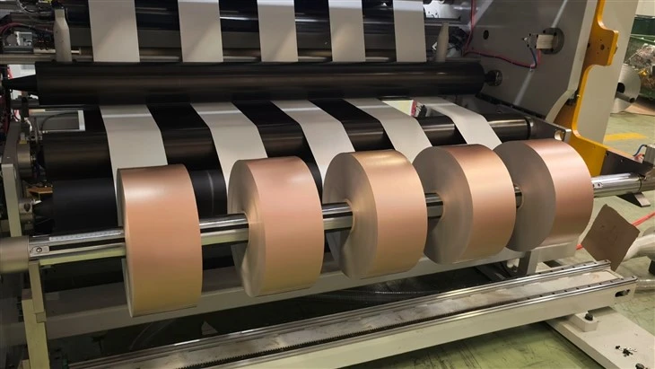 HS 1600 Laminated Foil Paper Slitting Machine For Pharmaceutical Packaging factory